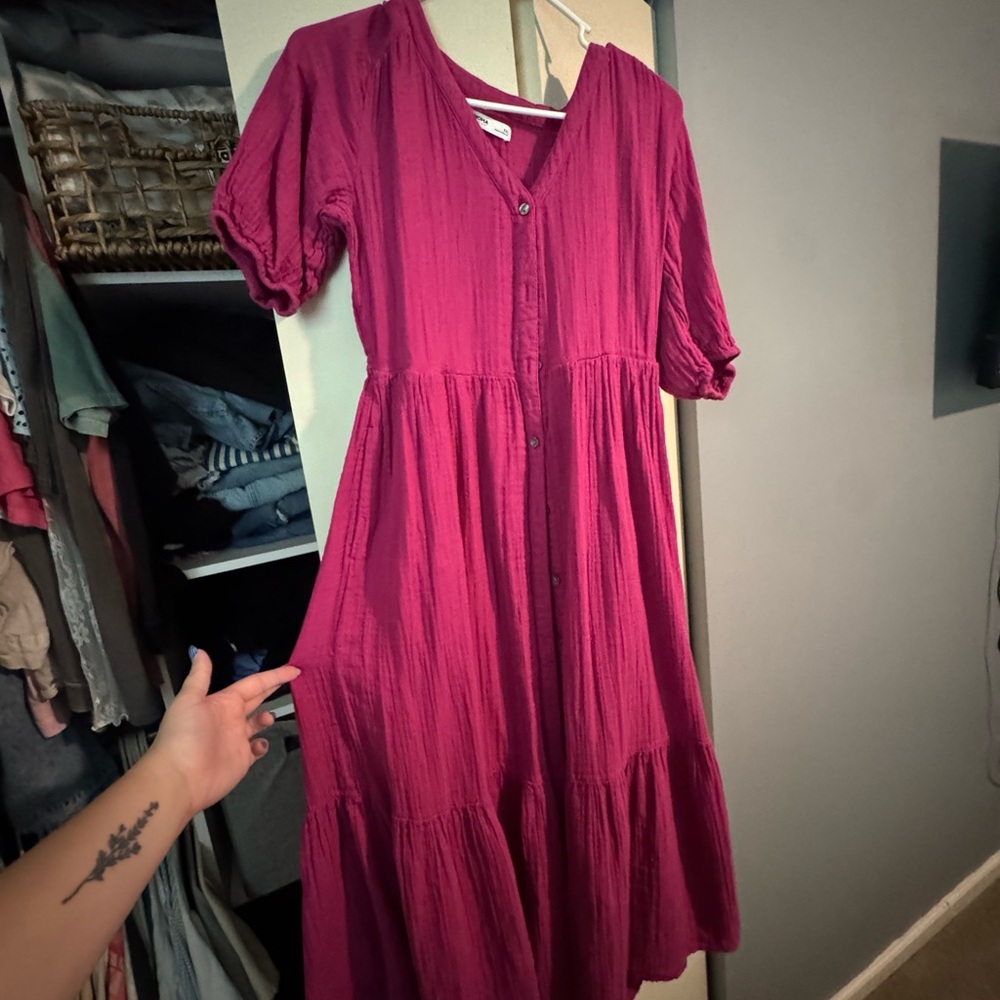 Women's Magenta Midi Dress